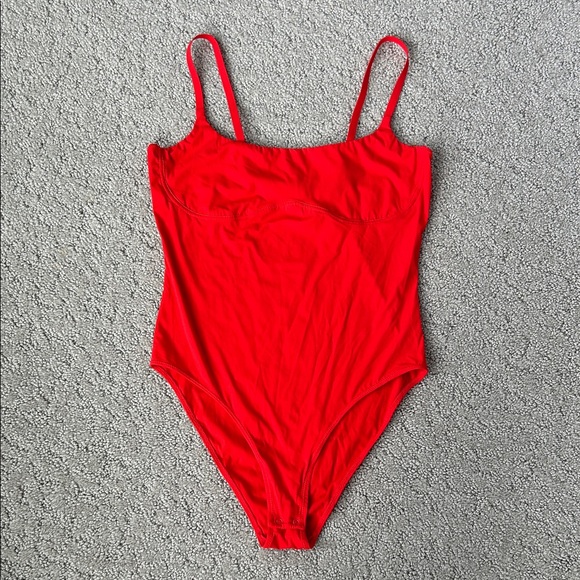 Free People Intimately Bodysuit Red Ribbed One-Piece Layer Women’s Size M NWOT - Picture 5 of 13